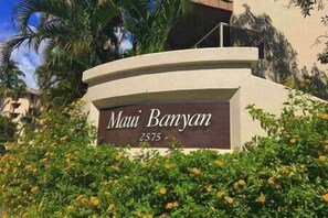 Welcome to 'The Maui Banyan' resort—your perfect getaway with stunning views and modern amenities.