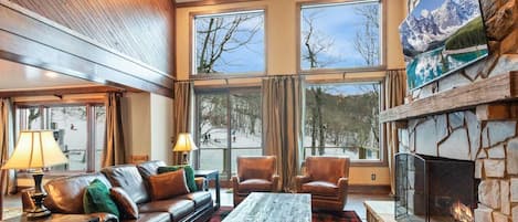 Main Living Area Is Right on the Ski Slopes of Beech Mountain, Easy Ski In/Out