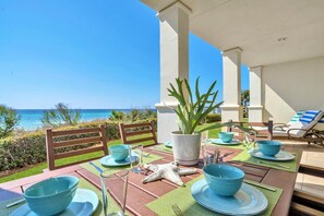 Enjoy coffee, lunch, dinner or drinks on your panoramic patio!