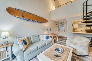 Plenty of Space to Reconnect with your Loved Ones!