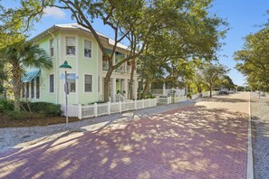 JUST 300 FEET OR A 2 MINUTE WALK TO BEACH ACCESS