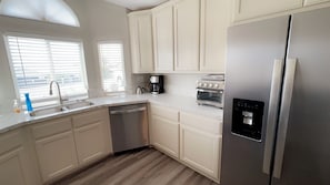 Large Kitchen with Coffee Maker & Toaster Oven