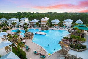 Large community Lagoon pool!