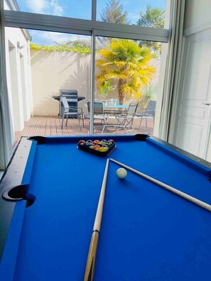 Game room
