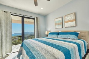 Master Bedroom w/ King Bed