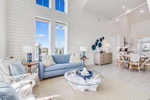 Main Living Room, 1st Floor