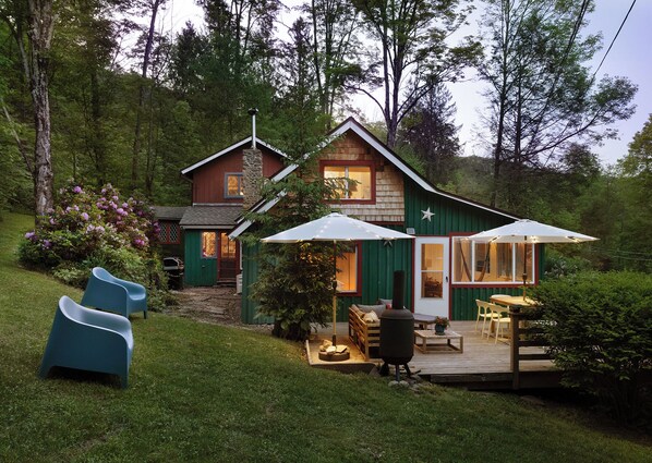 Camp Vista Falls in all her summer glory #phoenicia #woodstock