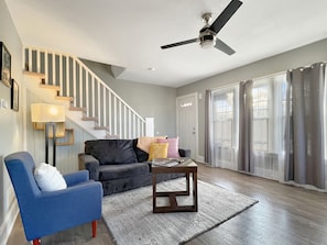 Beautiful natural light floods thru the windows