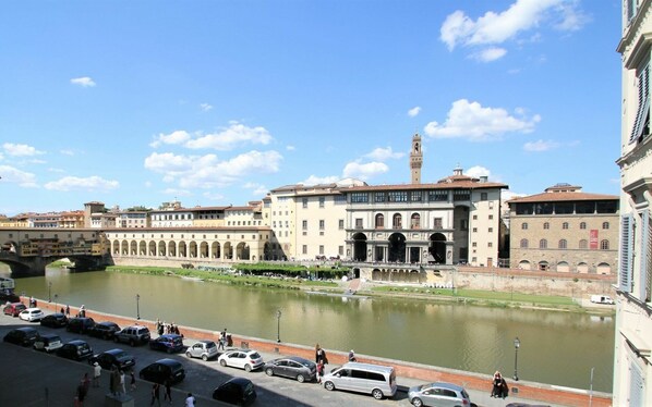 Building Exterior, Spring, Summer