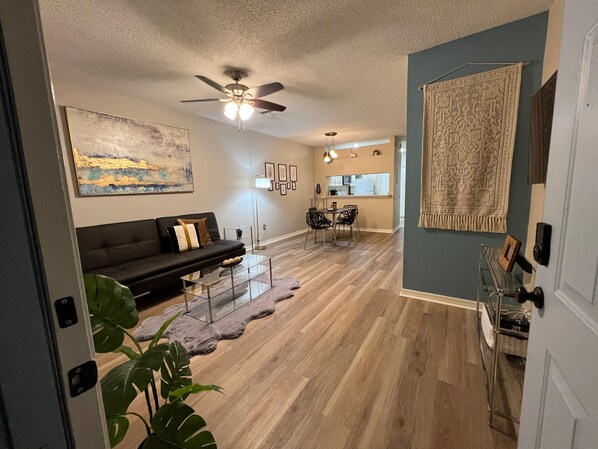 To see video tours on YT, search for our brand online: Furnished Stays Tampa