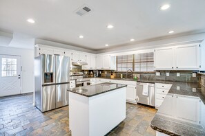 Kitchen | 2-Story Cabin | In-Unit Laundry