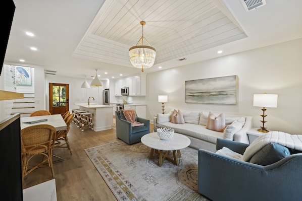 Gorgeous interior decor and furnishings.