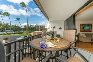 Outside dining for four