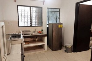 Full equipped kitchen