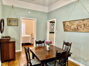 Dining room table