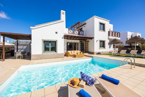 Beautiful villa with private pool and terrace