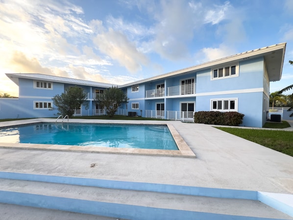 Pool and rear of the building.