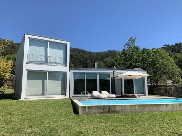 Lovely Caminha Villa | 3 Bedrooms | Villa Lilac | Private Pool & Beautiful Views | Viana do Castelo