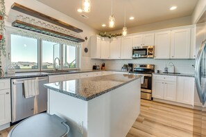 Kitchen | Basic Cooking Essentials | Dishwasher