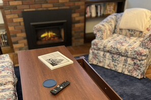 Coffee table converts to a workspace