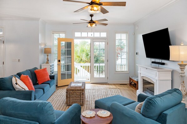 Spacious Living Room
