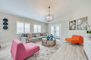 Living Area | Flat-Screen TV