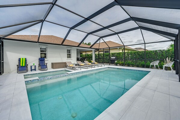 Naples Vacation Rental | 3BR | 2BA | 1 Step to Enter | 1,680 Sq Ft