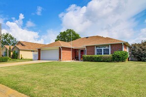 Property Exterior | Single-Story Home