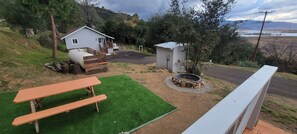 Tiny Home w/Amazing Views in Santa Ysabel, California, only 15 minutes away from Julian