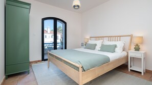 One of 3 bedrooms in total, the master bedroom has an ensuite bathroom and a small balcony for maximum comfort
#bedroom #comfy #rest #algarve #portugal