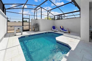 Private Pool & Patio