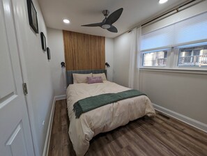 Bedroom with queen bed