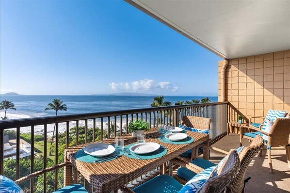 Stunning ocean and neighbor island views from the covered lanai