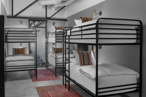 Unit with bunk beds