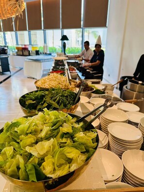 Breakfast buffet