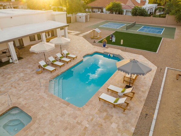 Pool