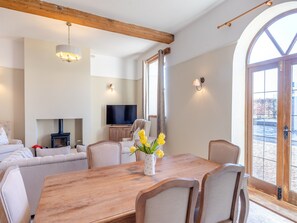 Living room/dining room | Garden Cottage - Cheshire Barns, Antrobus, near Northwich