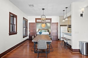 This dining area is located next to the kitchen
