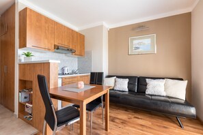 Living room 2