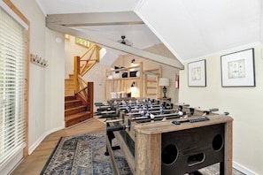 Spielezimmer