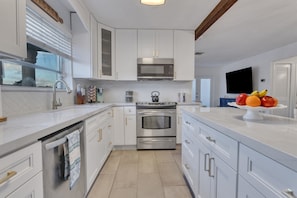 Kitchen, stainless steel appliances.