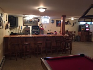 Bar (in der Unterkunft)
