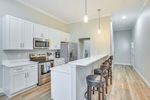 Kitchen | Basic Cooking Essentials | Dishwasher | Drip Coffee Maker