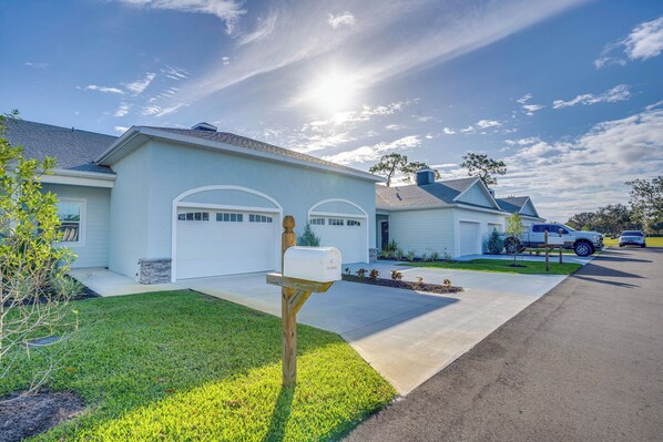 Sebring Vacation Rental | 2BR | 2BA | 1 Step to Enter | 1,309 Sq Ft
