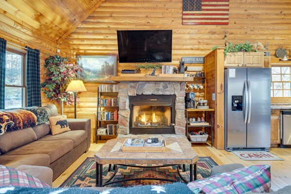 Lake Lure Vacation Rental | 2BR | 2BA | Steps Required | 1,500 Sq Ft