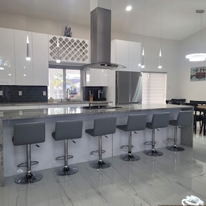 Kitchen / Breakfast area