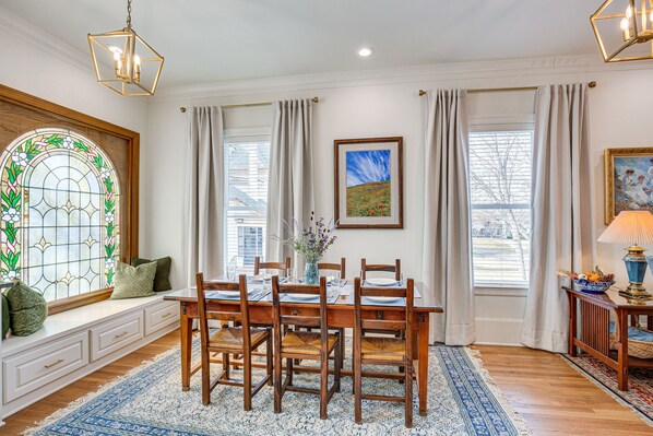 Tyler Vacation Rental | 1BR | 1BA | 1,350 Sq Ft | Stairs Required