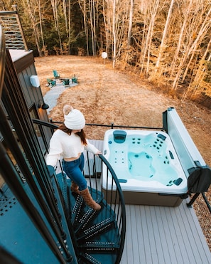 Bain à remous extérieur