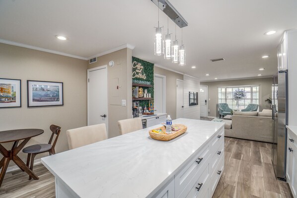 Kitchen Island with bar stools