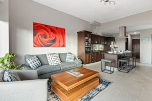 Condo - Image 1